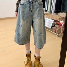 浅蓝色高腰牛仔七分短裤女2025夏新款宽松小个子薄款外穿破洞中裤