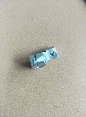 极速飞马 砍车W600小方头三针五线绷缝E机252053弯针架 勾针架 弯