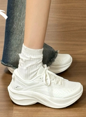 安踏叶子5白色运动跑步鞋女冬季新款学生体测中考网面透气休闲鞋