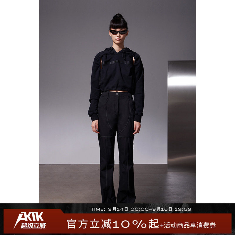 AKTK/ANNK 新款 小众设计 两侧破洞抽褶短款连帽卫衣图片