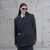 西装 AKTK 方力申明星同款 斜门襟金属扣毛呢宽松黑色阔肩西服