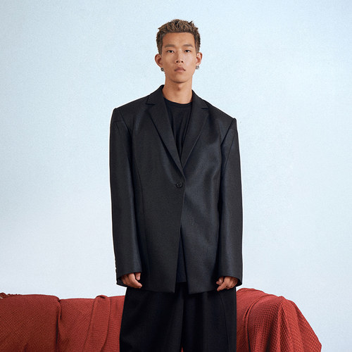 AKTK明星同款廓形黑色外套西服