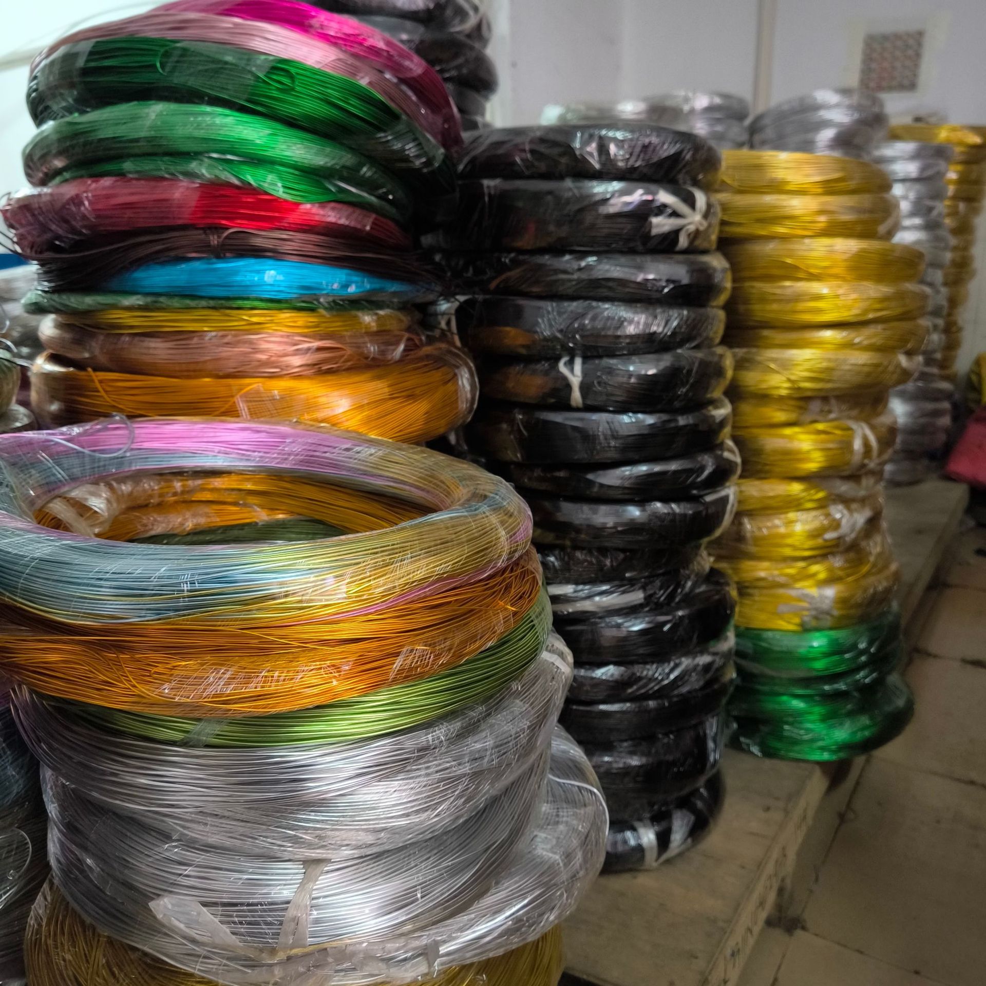 厂家批发软态编织铝丝/园艺挂篮藩扎线 DIY手工艺品塑形彩色铝线
