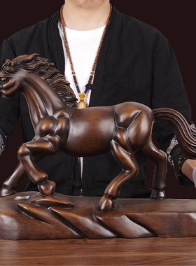 新品实木雕马摆件招财生肖马客厅玄关酒柜L摆设新中式办公室老板