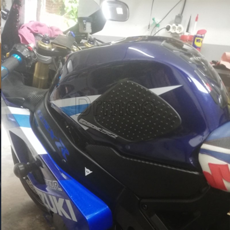 极速适用铃木dGSXR1000大RK7/8改装油箱贴侧贴膝盖防滑隔热保护07