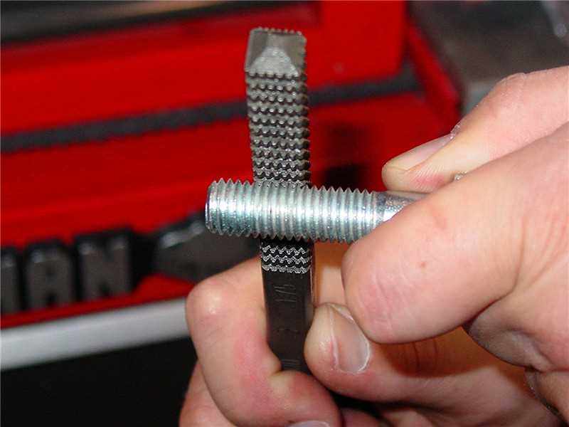 极速。4c2件套受损螺母螺丝修复组套 生锈螺丝去锈锥工具 丝板牙,农用物资,苗木固定器/支撑器,淘宝优惠券,粉丝福利购,淘宝优惠卷