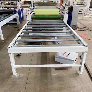 雪弗板皮革墙布料PVC膜贴合机自动涂胶覆膜热转印防火板贴面机