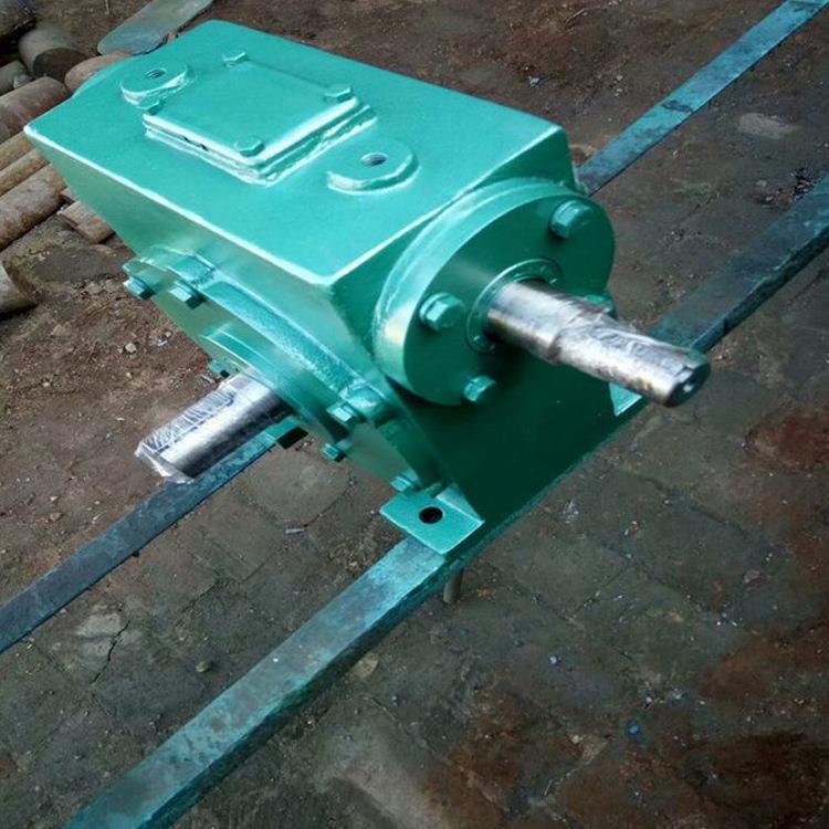 SCWO80-6.3-III减速器蜗轮蜗杆传动减速机传动比大
