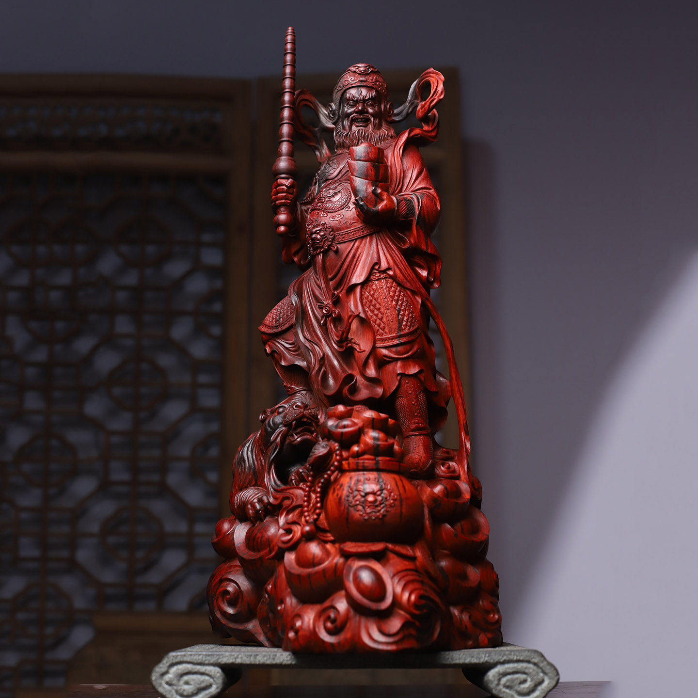 批发印度小叶紫檀武财神赵公明雕像室内玄关家居文玩摆件
