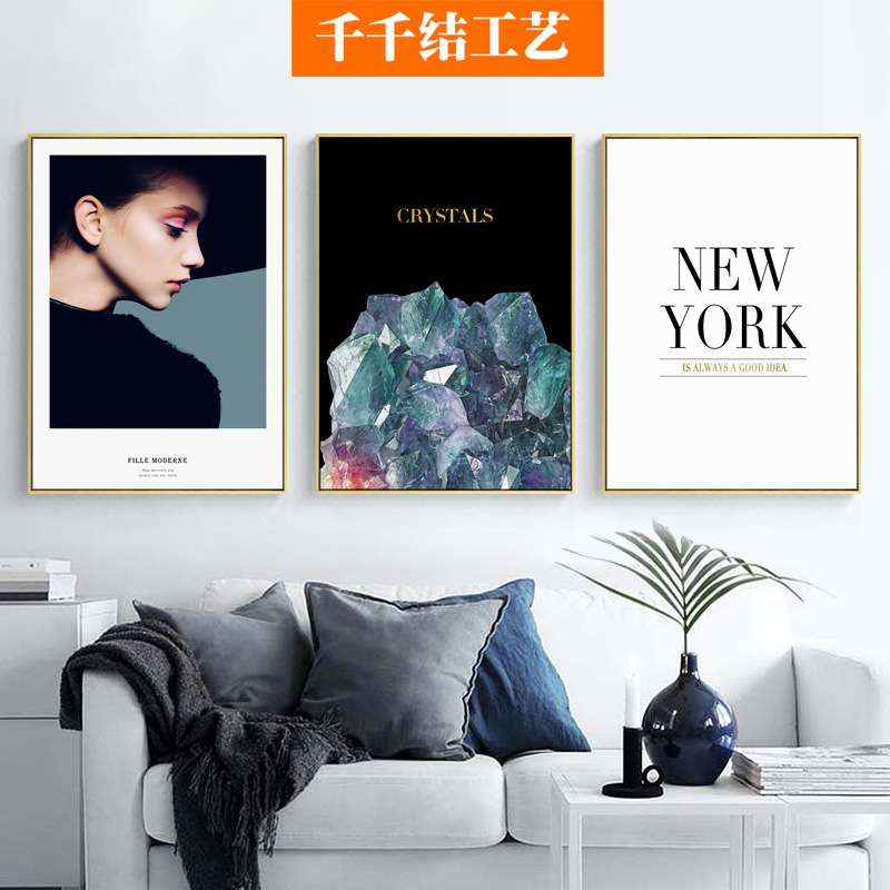 现代时尚人物装饰画 摩登时代女孩服装店客厅挂画 玄关壁画字母画图片