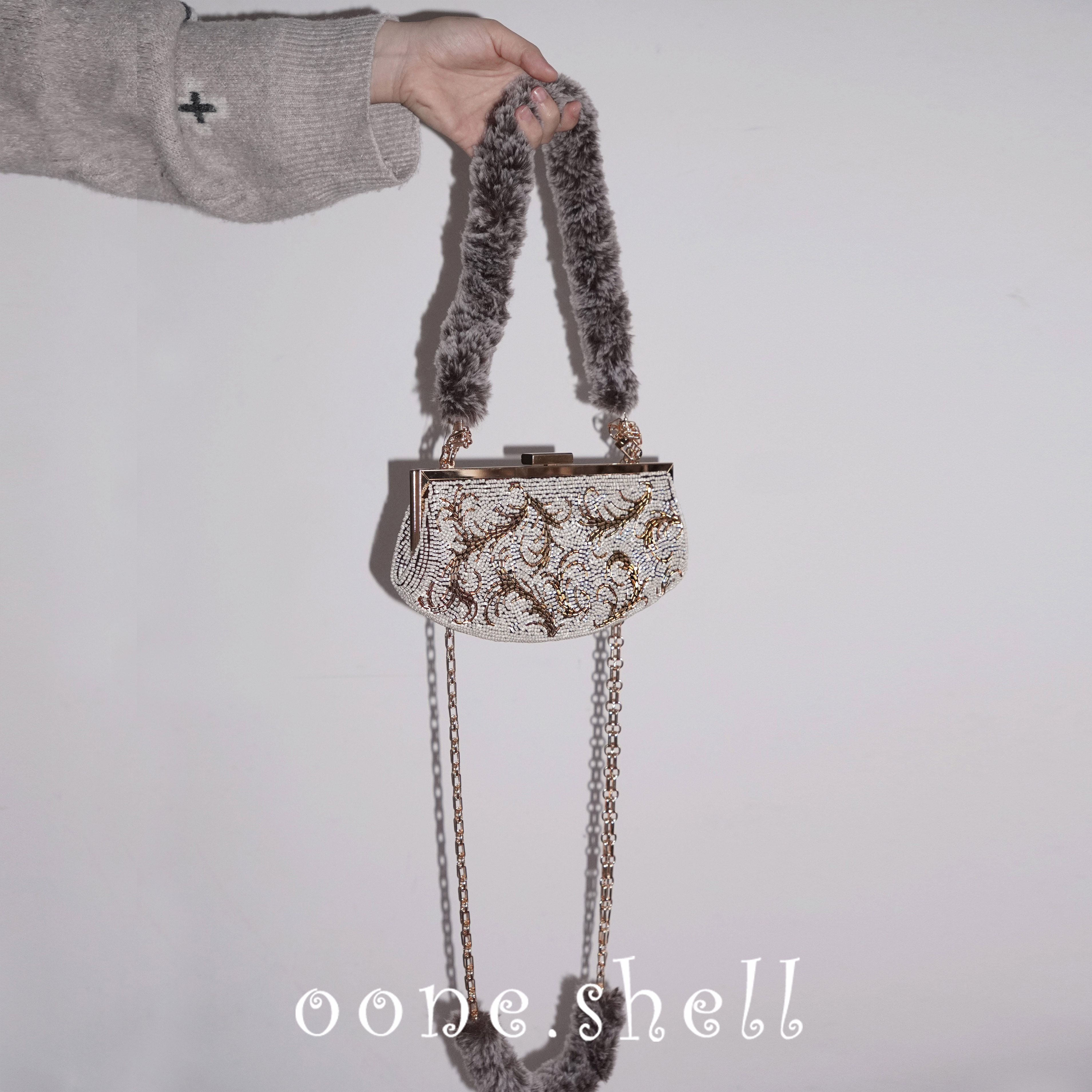 一颗贝壳 原创小众珠珠包毛绒口金包手作绣珠斜挎腋下包闺蜜礼物,箱包皮具/热销女包/男包,腋下包,淘宝优惠券,粉丝福利购,淘宝优惠卷