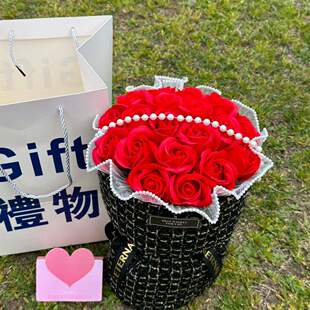 高级黑骑士玫瑰仿真花束生日礼物送女友