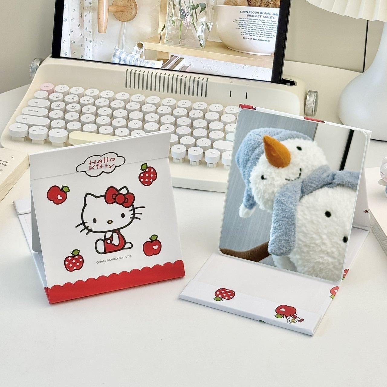 hello kitty正版镜子随身携带化妆镜折叠式可爱卡通学生宿舍镜子