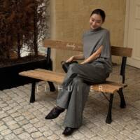 LiHuiEr LiHui 'er wore a semi-high-neck woolen knitted sweater in the style of old Qian, with the moon veiled in dust and a serene demeanor thumbnail 3