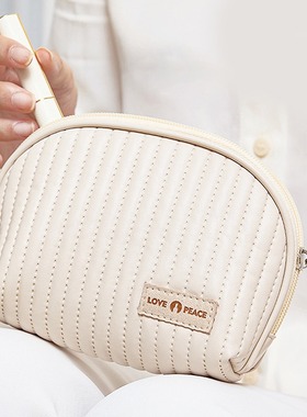 Fashionable makeup bag portable travel lipstick storage bag