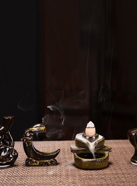Ceramic Crafts Fashion Small Incense Burner Viewing Reverse