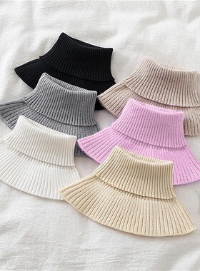 Hooded scarf for women to keep warm and protect the cervical