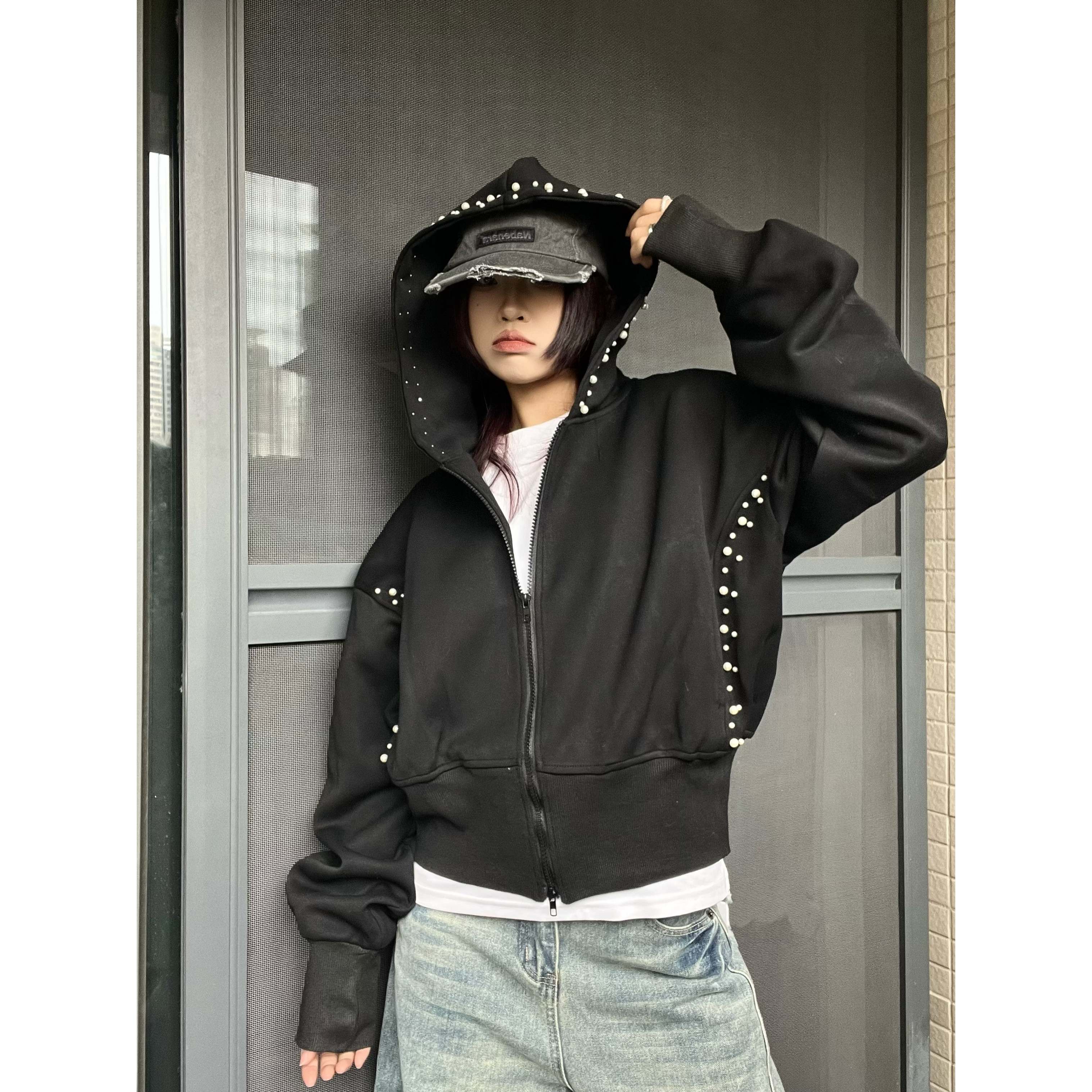 15GET春秋短宽钉珠卫衣外套