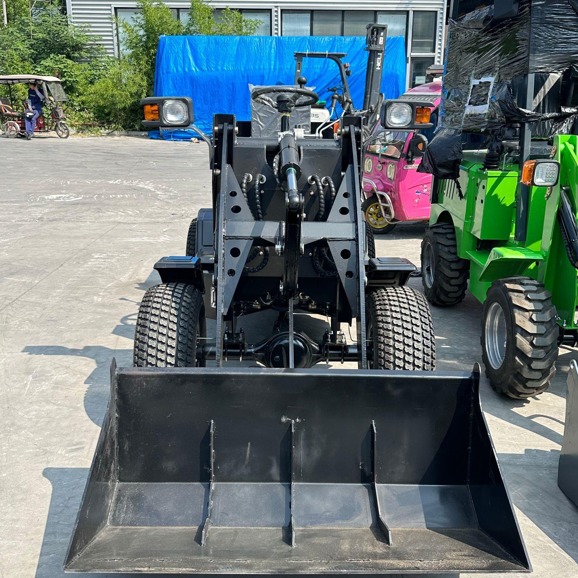 Wheeled Loader液压升降小铲车 加宽大臂柴油机 可选配驾驶棚