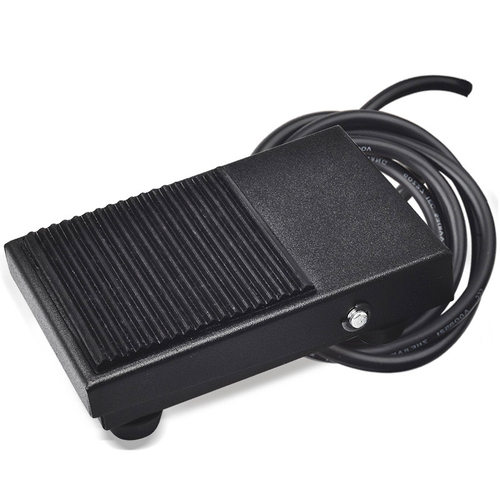 脚踏开关TFS-1脚踩式控制器点焊机冲床配件踏板220v带线1.5米铁壳