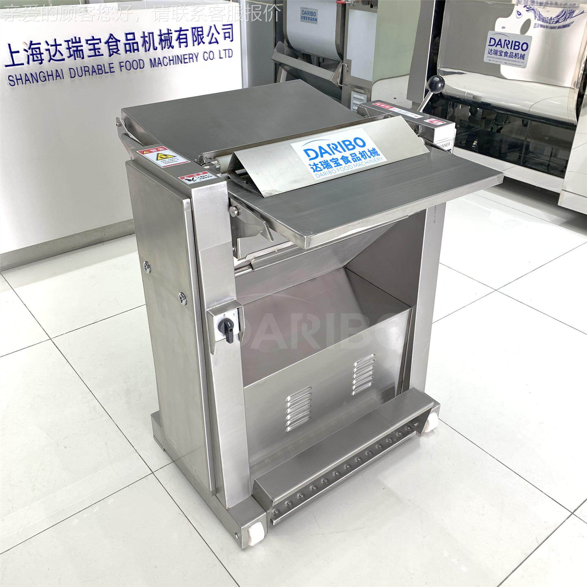L厂LLO猪家直销熟猪皮去油机器 不锈去钢生皮油刮油 机五花肉去皮