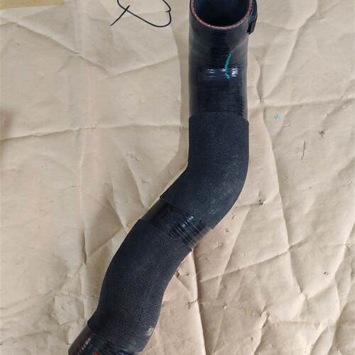 适配奔腾T77B70T99涡轮增压管1.2T 和1.5T中冷器连接进气胶管水箱