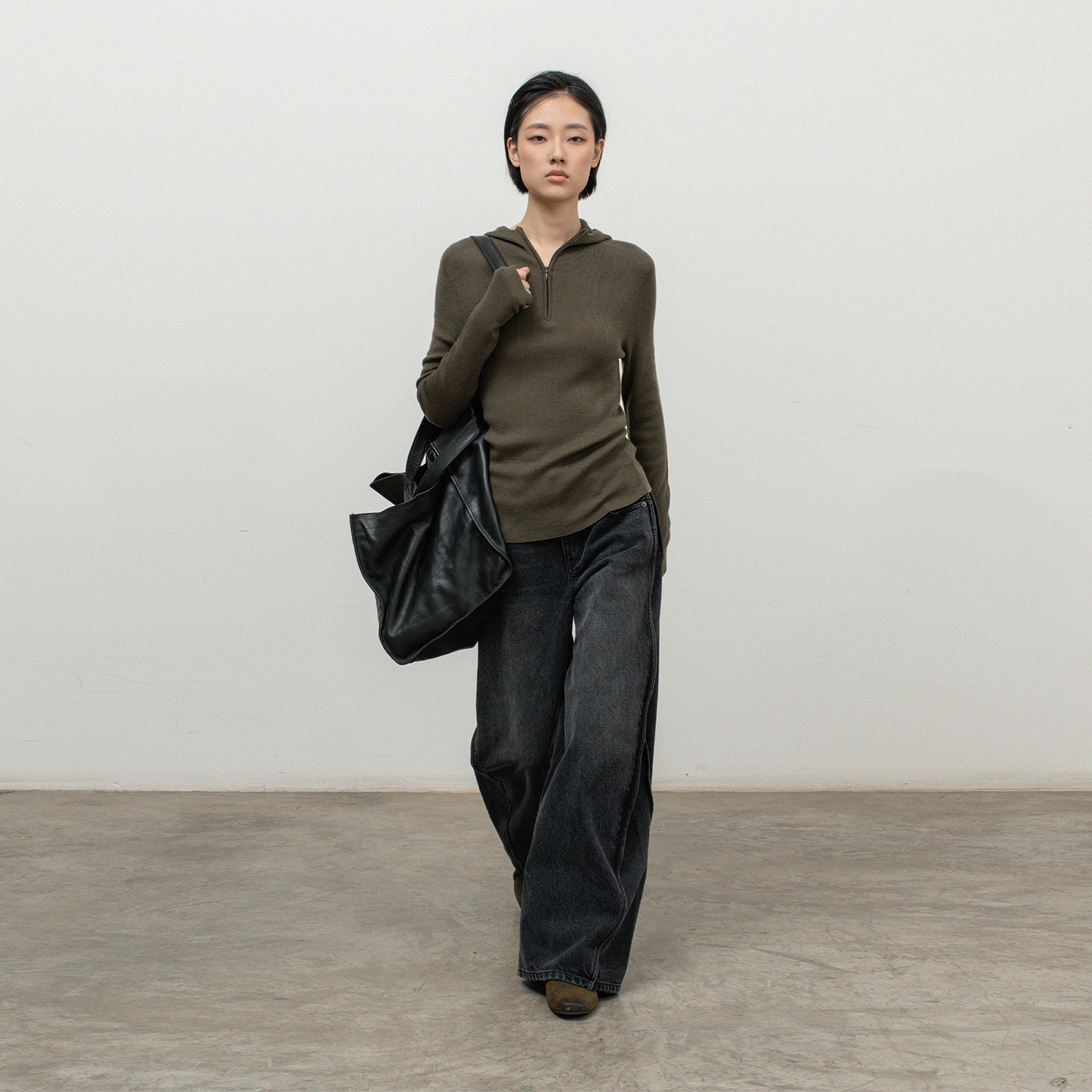 扬子纱羊毛连帽针织打底衫