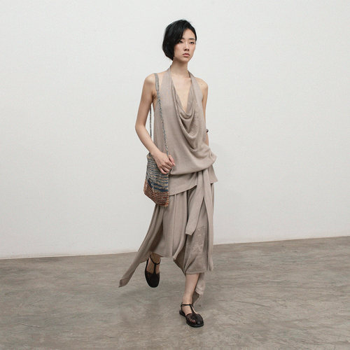 322WORKHOUSE和纸纱挂脖针织背心