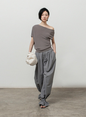 322WORKHOUSE不规则露肩设计感上衣女2025新款夏薄款短袖t恤B723