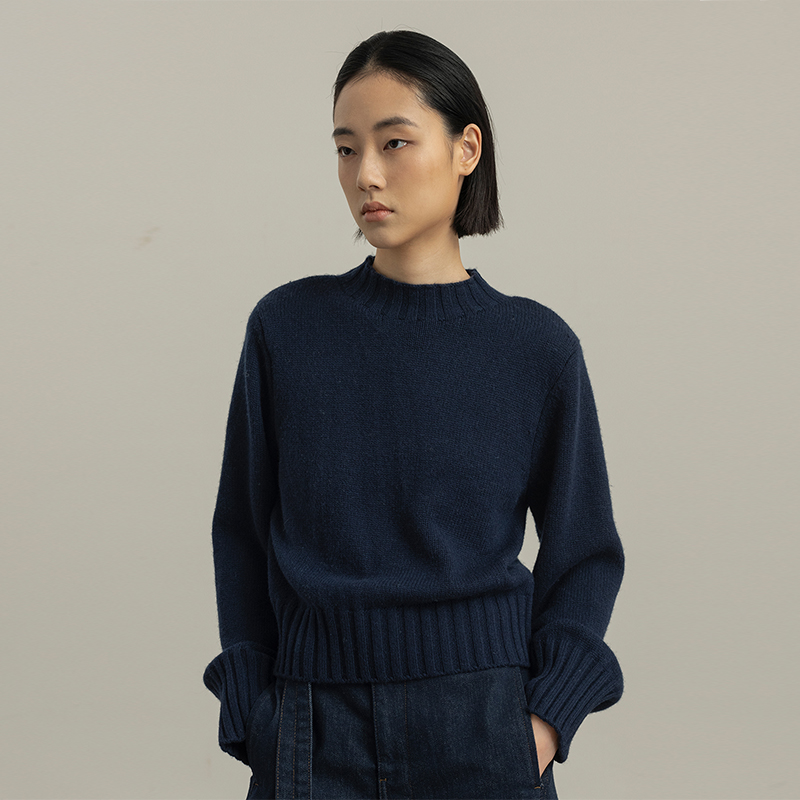 羊毛羊绒短款针织套头衫