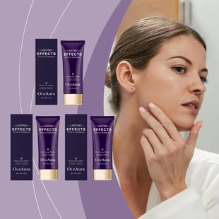 defects light and Concealer skin covers natural naturally