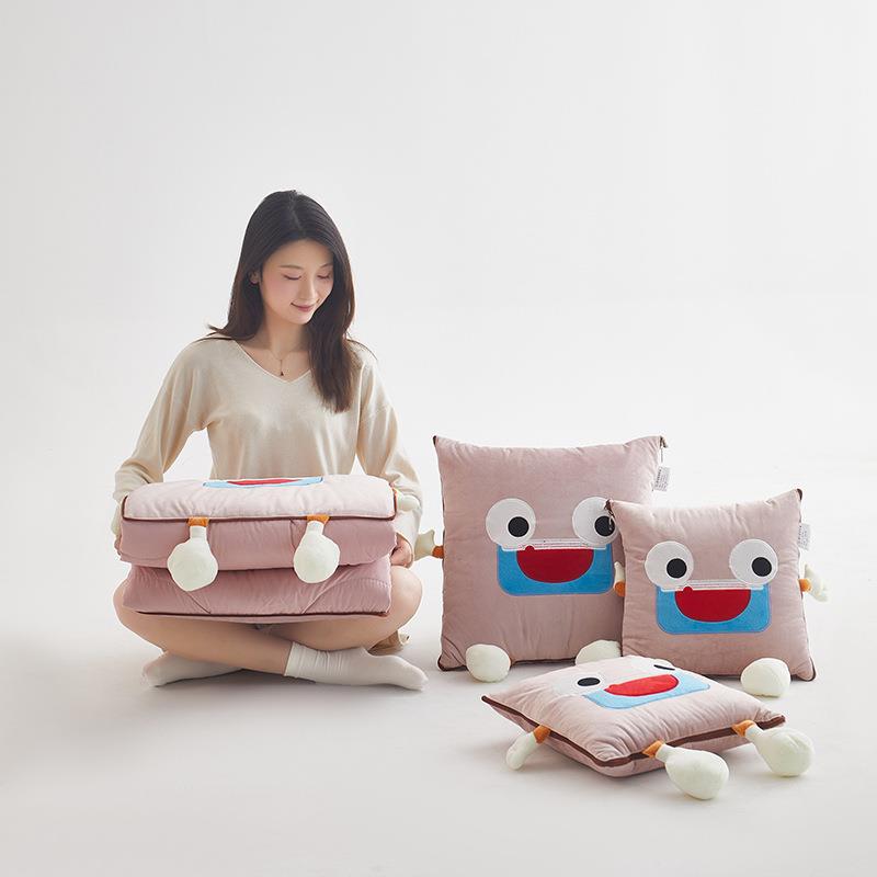2024新款春夏卡通抱枕被 水晶绒沙发靠枕ins风抱枕被子两用二合一