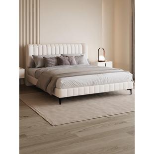 金海马主卧大床现代简约布艺床中小户型1.8米双人纳帕皮婚床