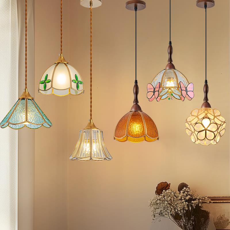 新款轻奢创意单头饭厅吧台阳台灯中古风格彩色覆古卧室床头小吊灯