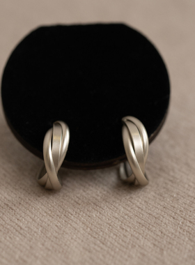 复古旧做交叉几何耳环2026新款爆款小众独特时尚气质耳夹无耳洞女