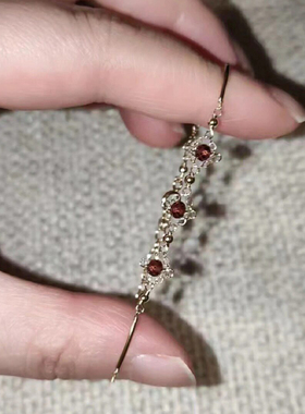 中古风酒红色仿石榴石手链女款2026新款精致气质显白减龄链条手饰