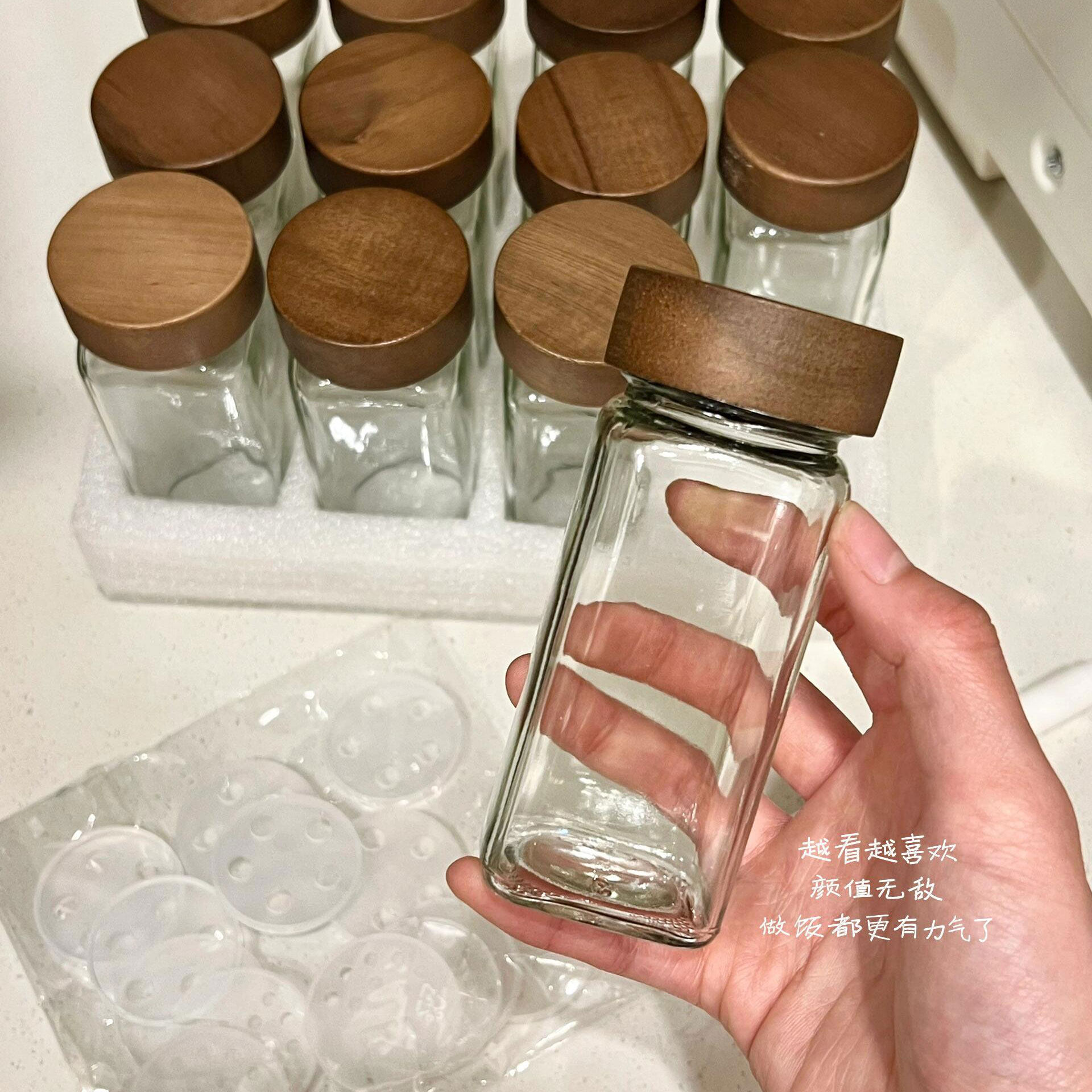 厨房调料罐家用玻璃防潮调味盒佐料罐厨房调味品收纳瓶香料储物盒