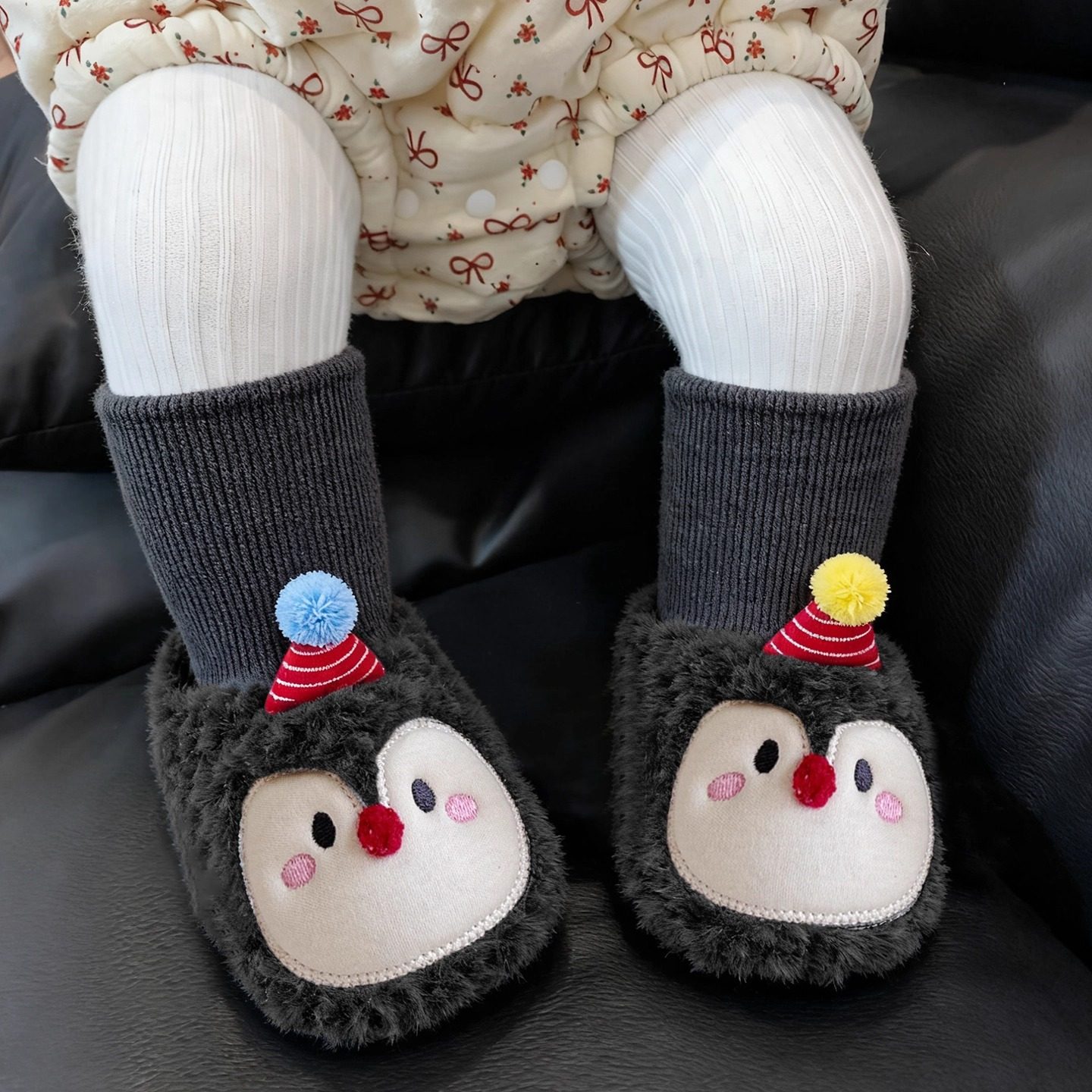 小企鹅婴儿棉拖鞋冬0-12个月宝宝棉鞋加绒加厚软底鞋步前鞋地板鞋