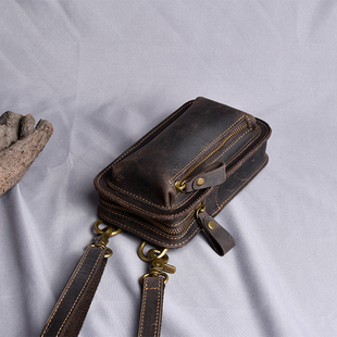 复古个性疯马牛皮手机包腰包头层牛质感皮单肩包多功能户外斜挎包