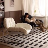 单人沙发椅北欧风客厅阳台铁艺沙发中古风纯色猫抓皮午休铁艺沙发