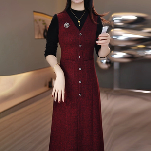 连衣裙2025新款女秋冬十三行爆款加厚长袖巨好看轻奢高级感配大衣