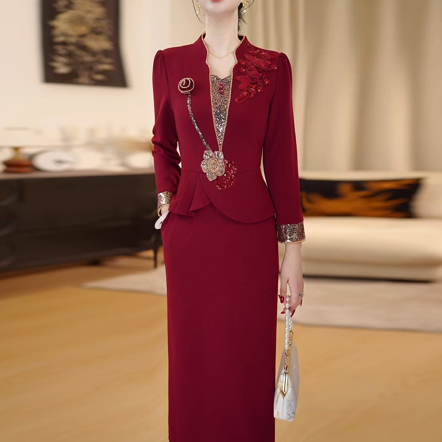 喜婆婆婚宴装2026新款高贵年轻奢高级感结订婚妈妈礼服连衣裙日常图片