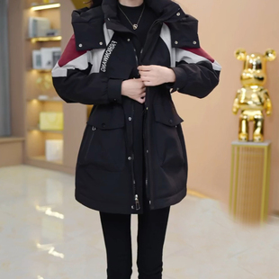 加绒派克服女冬季2025新款今年流行爆款加绒巨好看中长款棉服外套