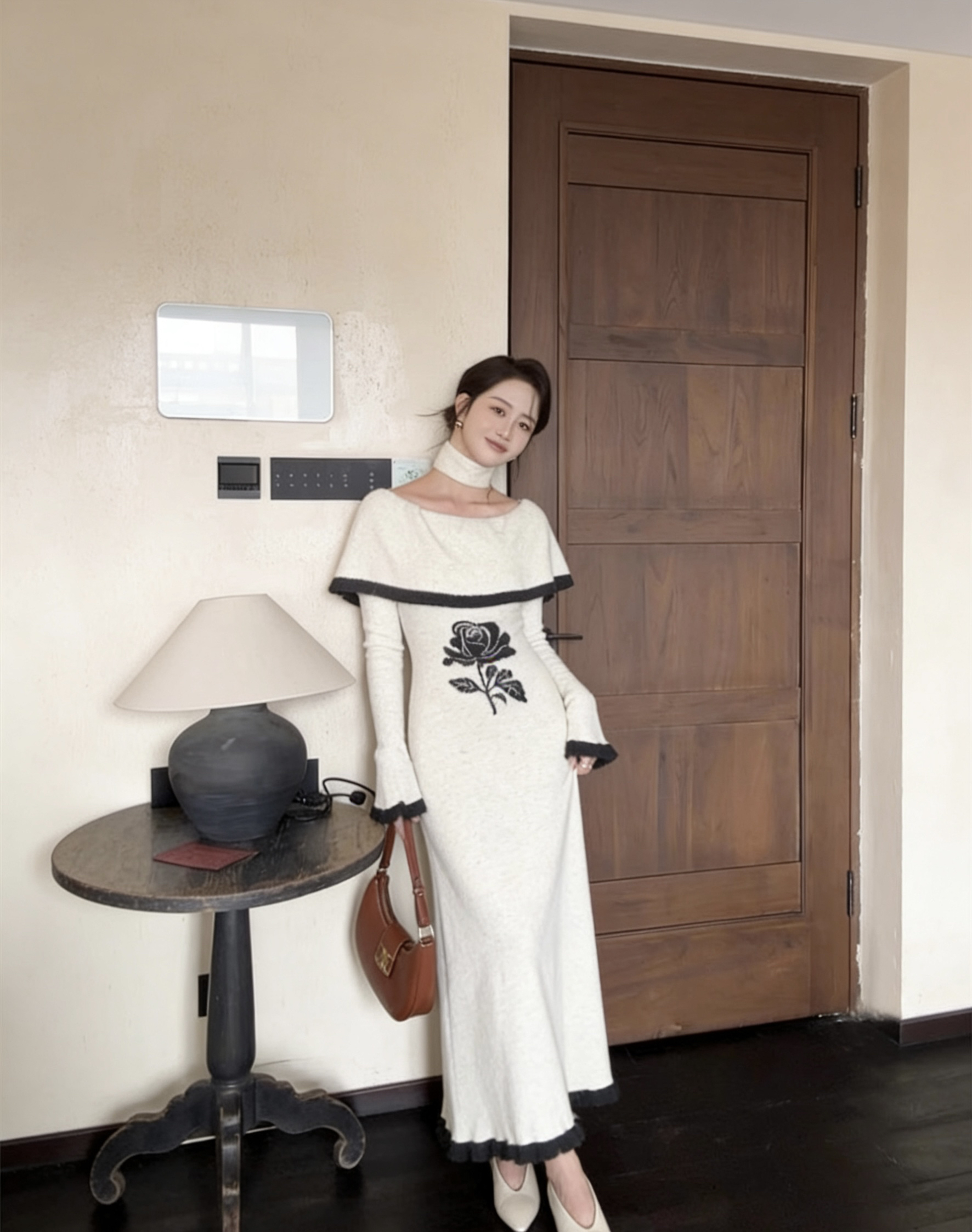 法式复古一字肩针织修身连衣裙女秋高级感艺术显瘦打底长裙