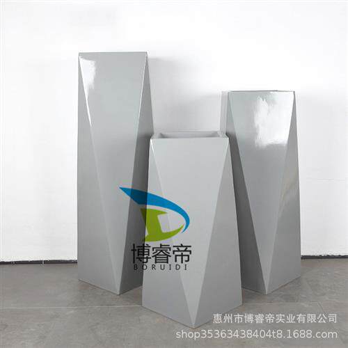 大型商业美陈商场酒店别墅售楼处组合落地花钵户外菱形切面大花盆