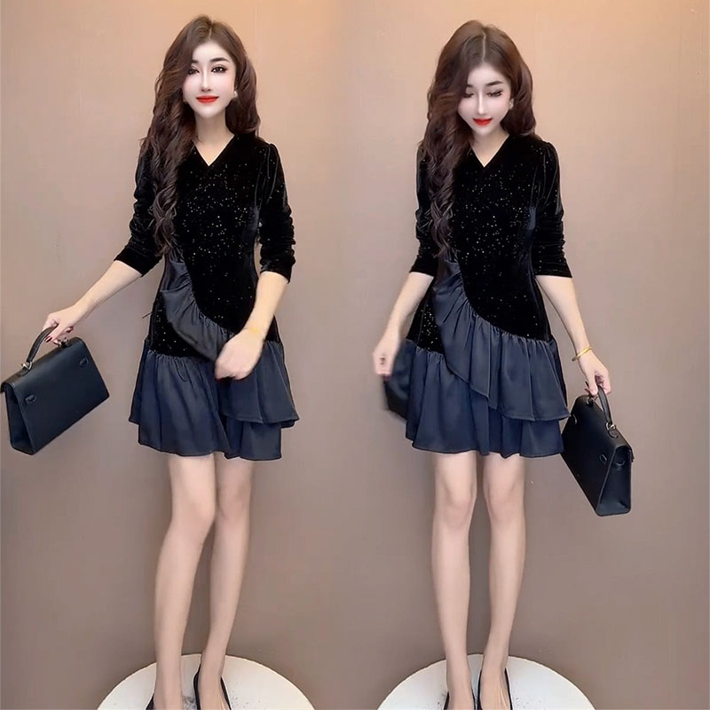 网红丝绒连衣裙女25秋冬荷叶边裙