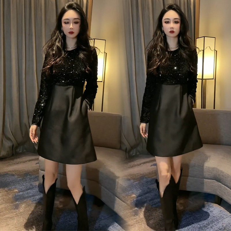 高级感洋气拼接亮片连衣裙女2024春季新款高腰显瘦长袖设计感裙子,女装/女士精品,连衣裙,淘宝优惠券,粉丝福利购,淘宝优惠卷