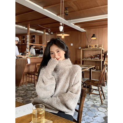 鄭大钱 慵懒感高领毛衣女宽松秋冬加厚宽松套头柔软不规则上衣