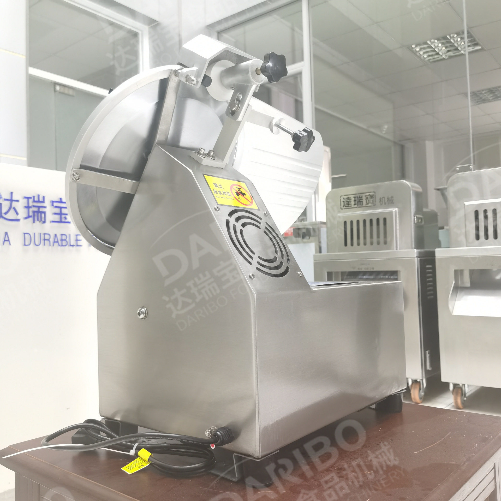 L厂家直销切片机械设备 自动操作安全智能方便 一机可切多种肉类,清洗/食品/商业设备,肉制品加工设备,淘宝优惠券,粉丝福利购,淘宝优惠卷