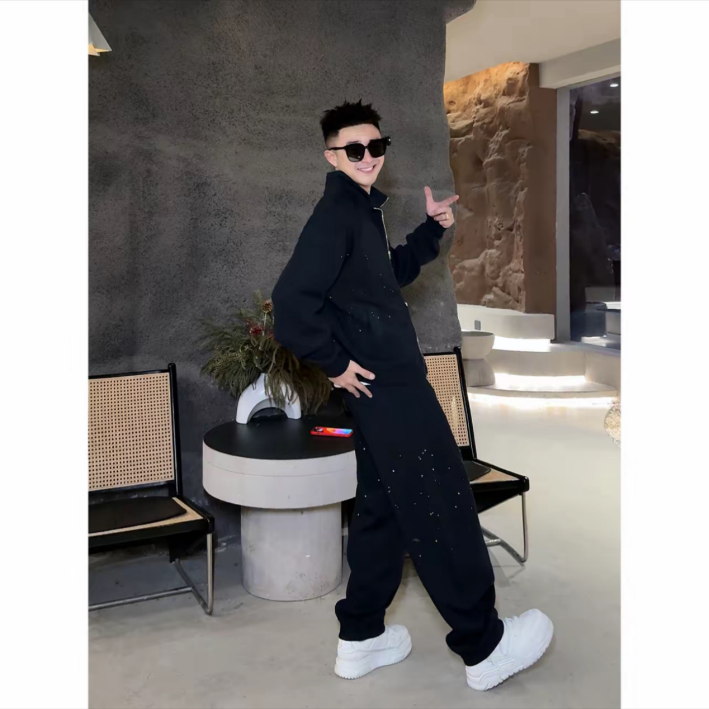 高级感满烫钻星空运动套装男款休闲外套直筒卫裤韩版潮流两件套